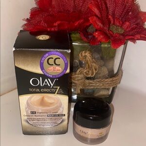 👀NWT OLAY Total Effects 7 in One Eye CC Cream - Brightening